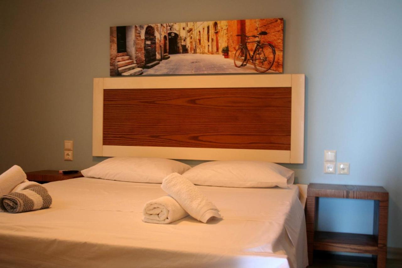 Spyridoula'S Guest House Himare Buitenkant foto