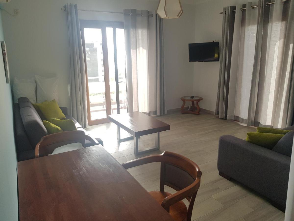 Spyridoula'S Guest House Himare Buitenkant foto